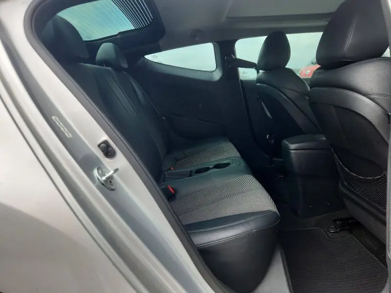 2014 HYUNDAI VELOSTER BASE  
