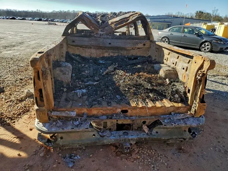 2024 GMC SIERRA K1500 SLT  