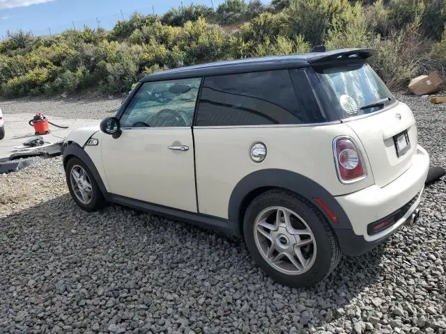 2011 MINI COOPER S