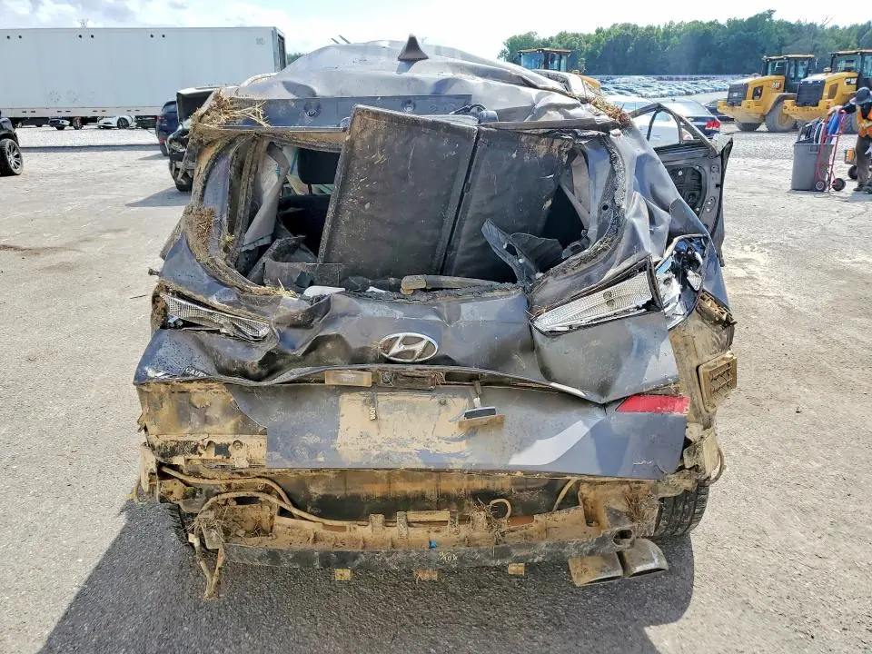 2020 HYUNDAI TUCSON SEL  