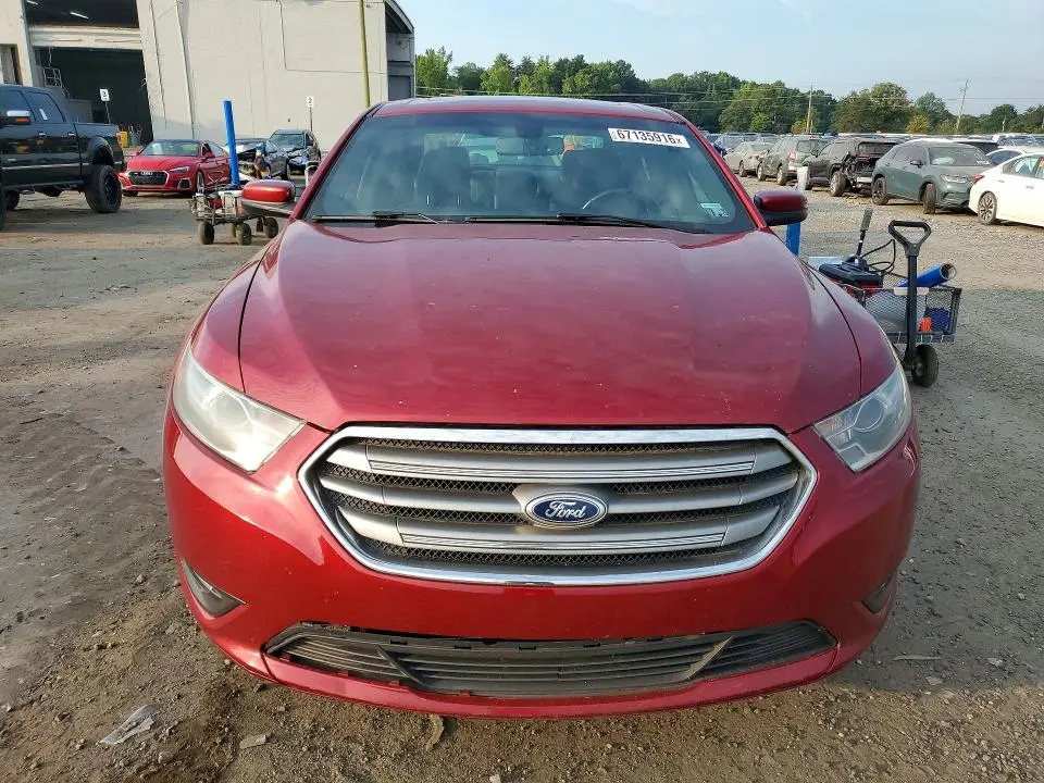 2015 FORD TAURUS SEL  