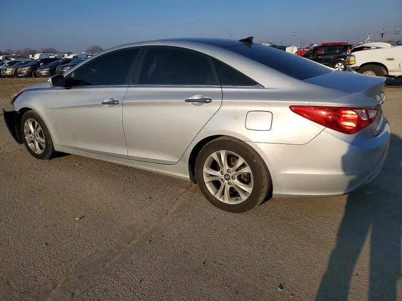 2013 HYUNDAI SONATA SE  
