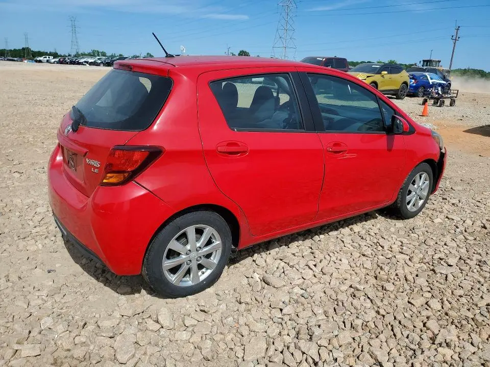 2015 TOYOTA YARIS 5-DOOR LE  