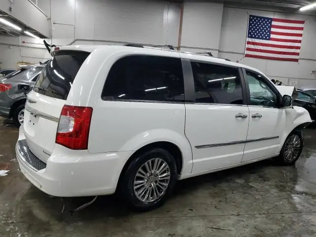 2011 CHRYSLER TOWN & COUNTRY LIMITED  