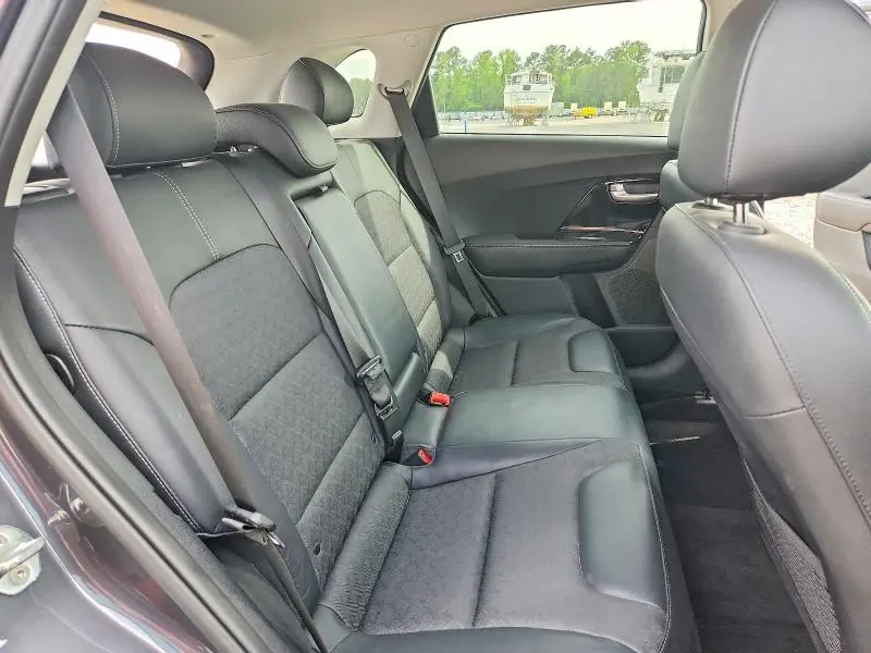 2018 KIA NIRO EX  