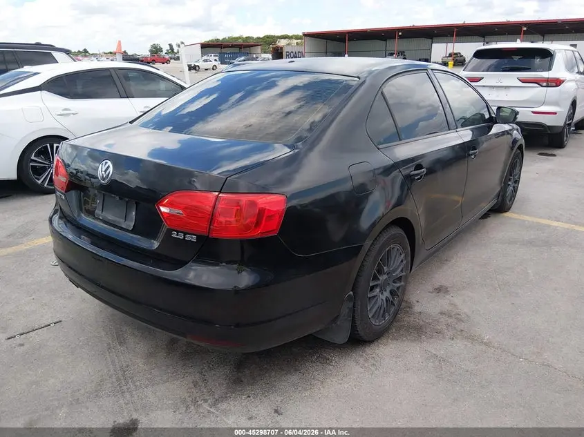 2012 VOLKSWAGEN JETTA 2.5L SE