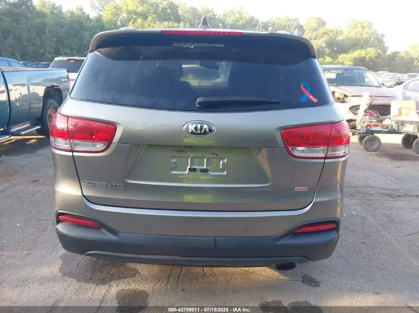 2016 KIA SORENTO 2.4L LX