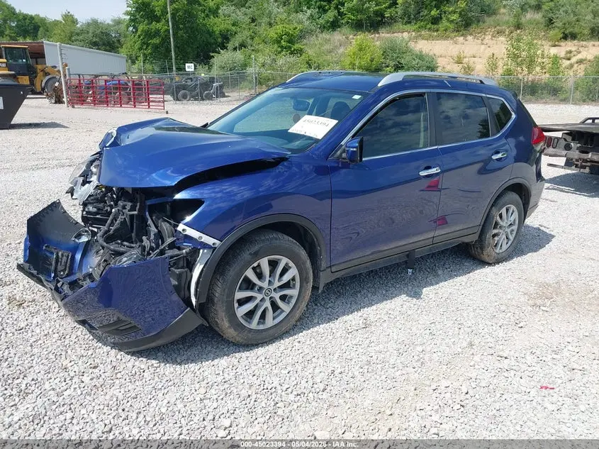 2017 NISSAN ROGUE SV