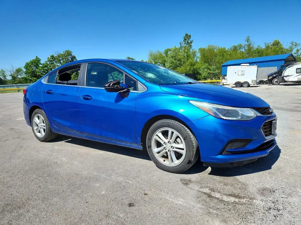 2016 CHEVROLET CRUZE LT  