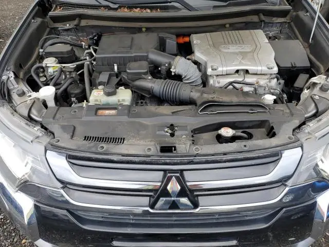 2018 MITSUBISHI OUTLANDER SE