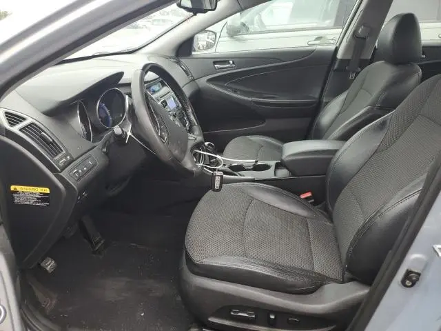 2012 HYUNDAI SONATA SE  