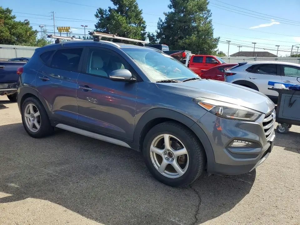 2017 HYUNDAI TUCSON SPORT  