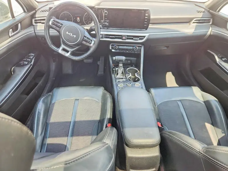 2022 KIA K5 GT LINE  