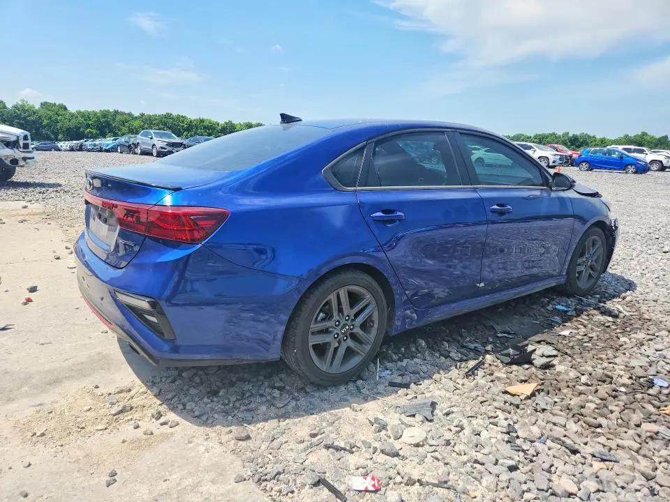 2021 KIA FORTE GT LINE  