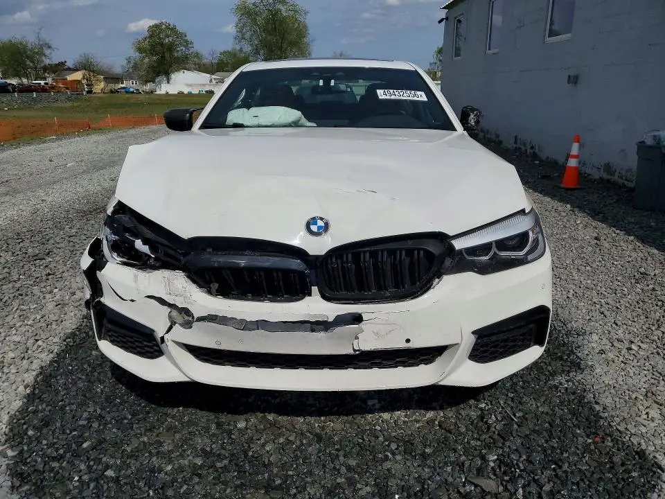 2019 BMW 530 XI  