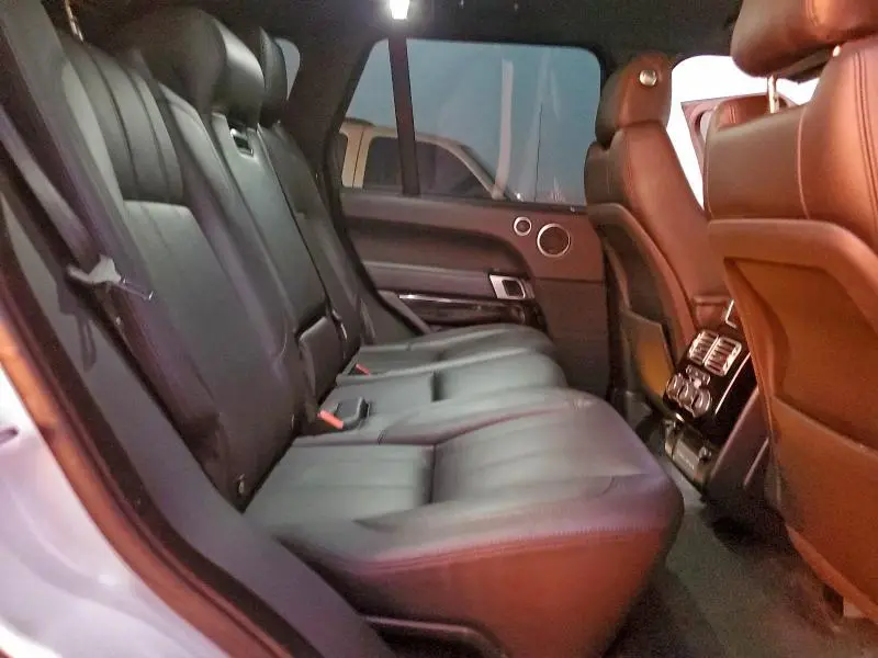 2017 LAND ROVER RANGE ROVER HSE  