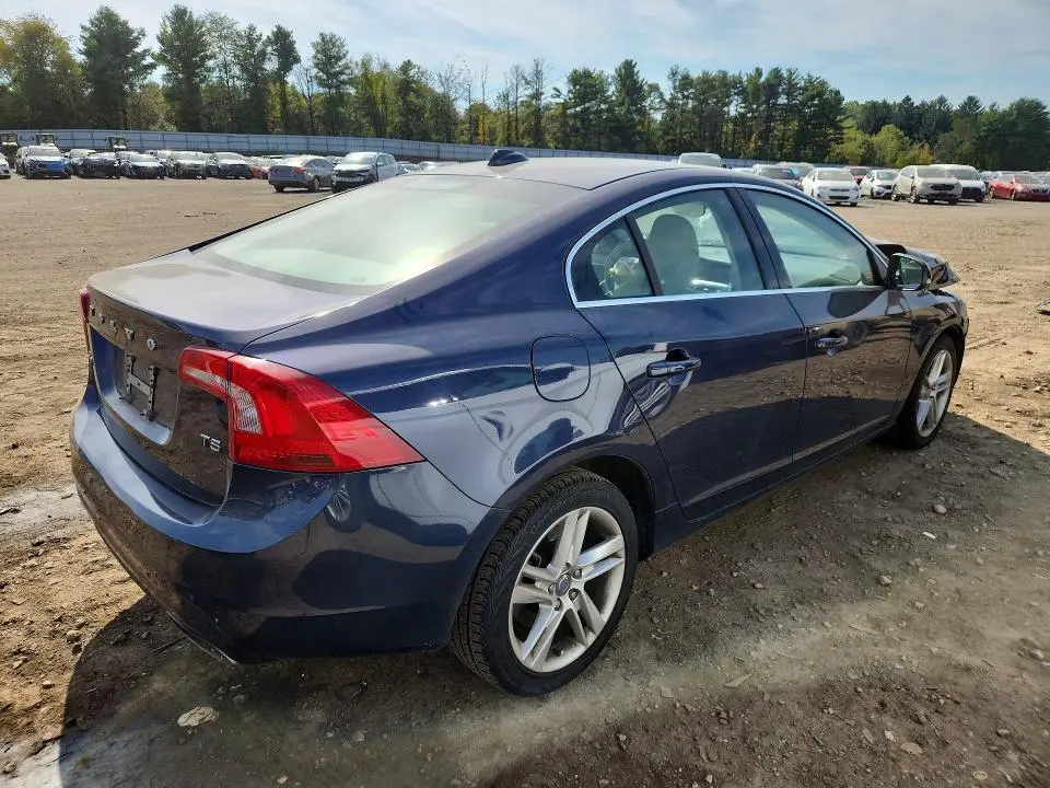 2015 VOLVO S60 PREMIER  