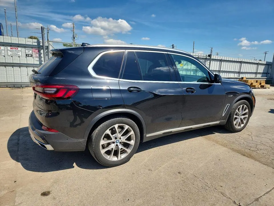 2022 BMW X5 XDRIVE45E  