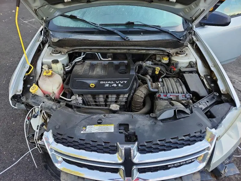 2012 DODGE AVENGER SE  