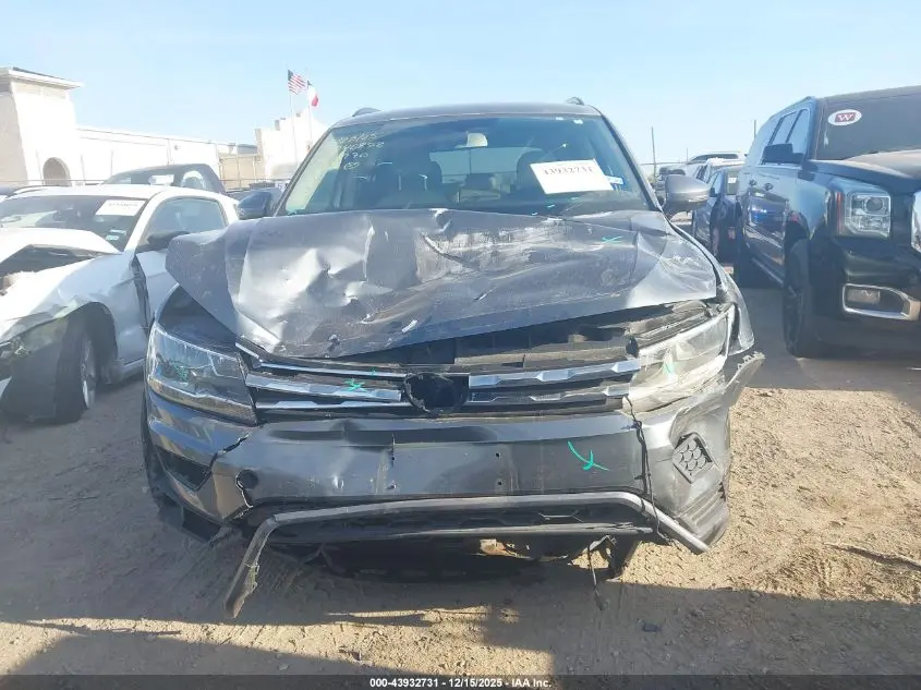 2018 VOLKSWAGEN TIGUAN 2.0T SE/2.0T SEL