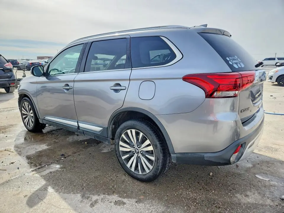 2019 MITSUBISHI OUTLANDER SE  