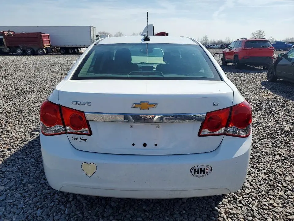 2015 CHEVROLET CRUZE LT  