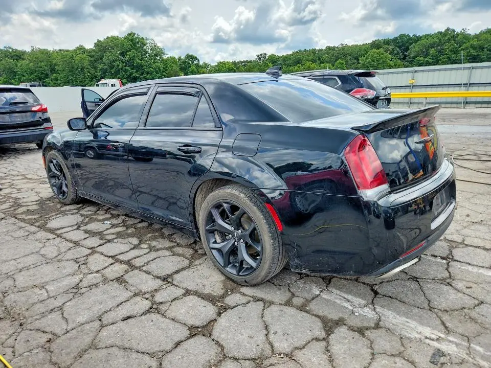 2022 CHRYSLER 300 TOURING  