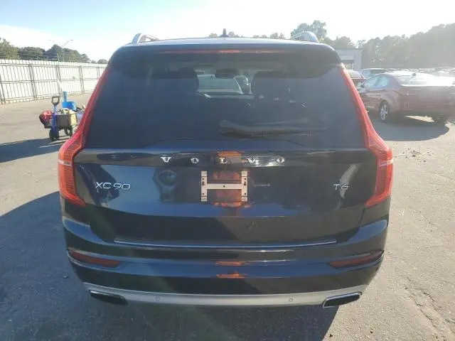 2016 VOLVO XC90 T6  