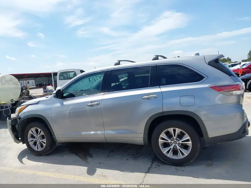 2016 TOYOTA HIGHLANDER LE PLUS V6