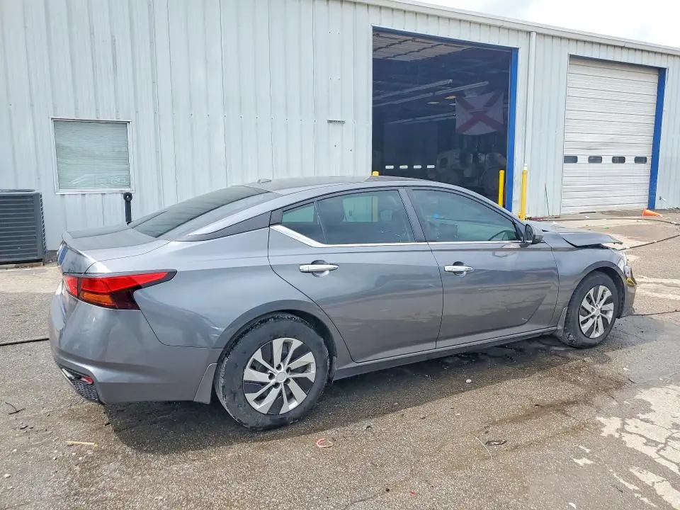 2019 NISSAN ALTIMA S  