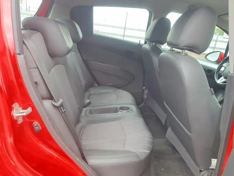 2015 CHEVROLET SPARK 1LT  