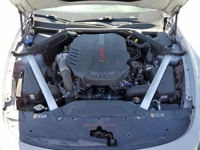 2019 KIA STINGER GT1  