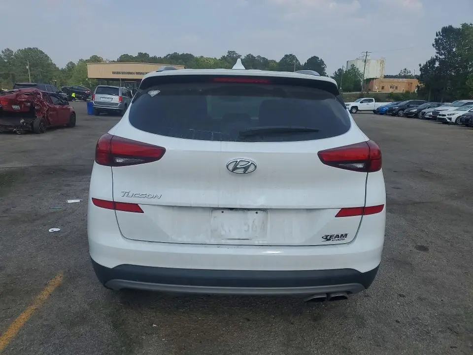 2020 HYUNDAI TUCSON SEL  