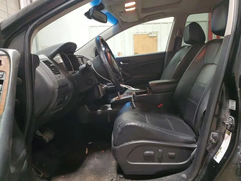 2011 NISSAN MURANO S  