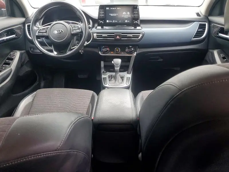 2021 KIA SELTOS S  