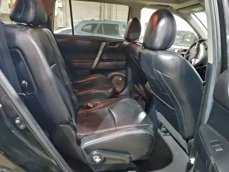 2012 TOYOTA HIGHLANDER BASE  