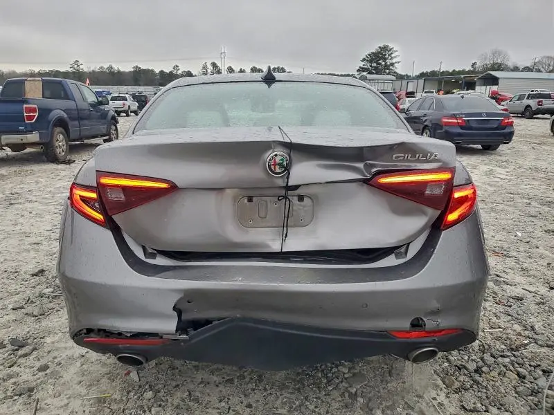 2019 ALFA ROMEO GIULIA TI  