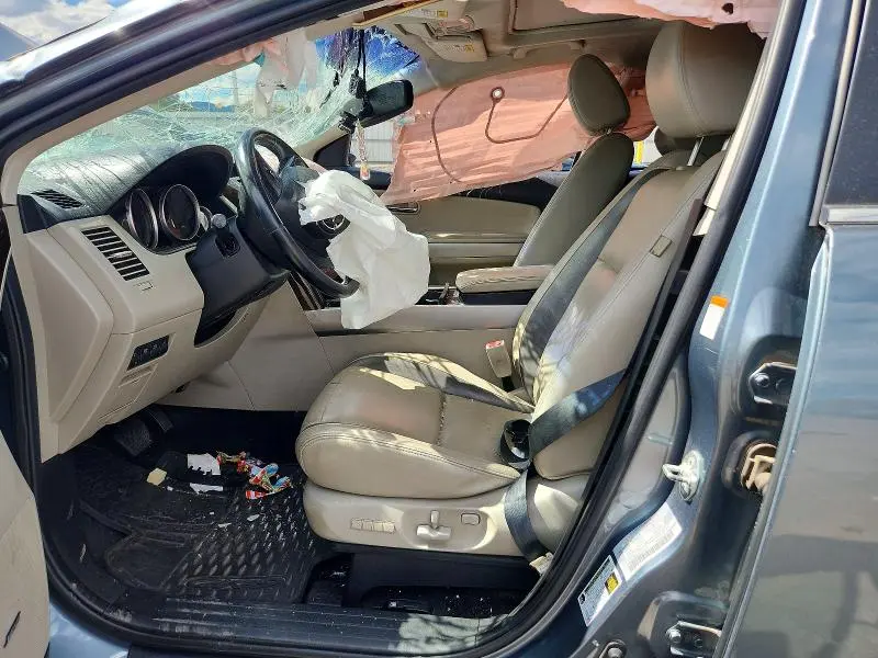 2011 MAZDA CX-9   
