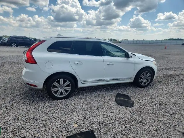 2016 VOLVO XC60 T6 PREMIER  