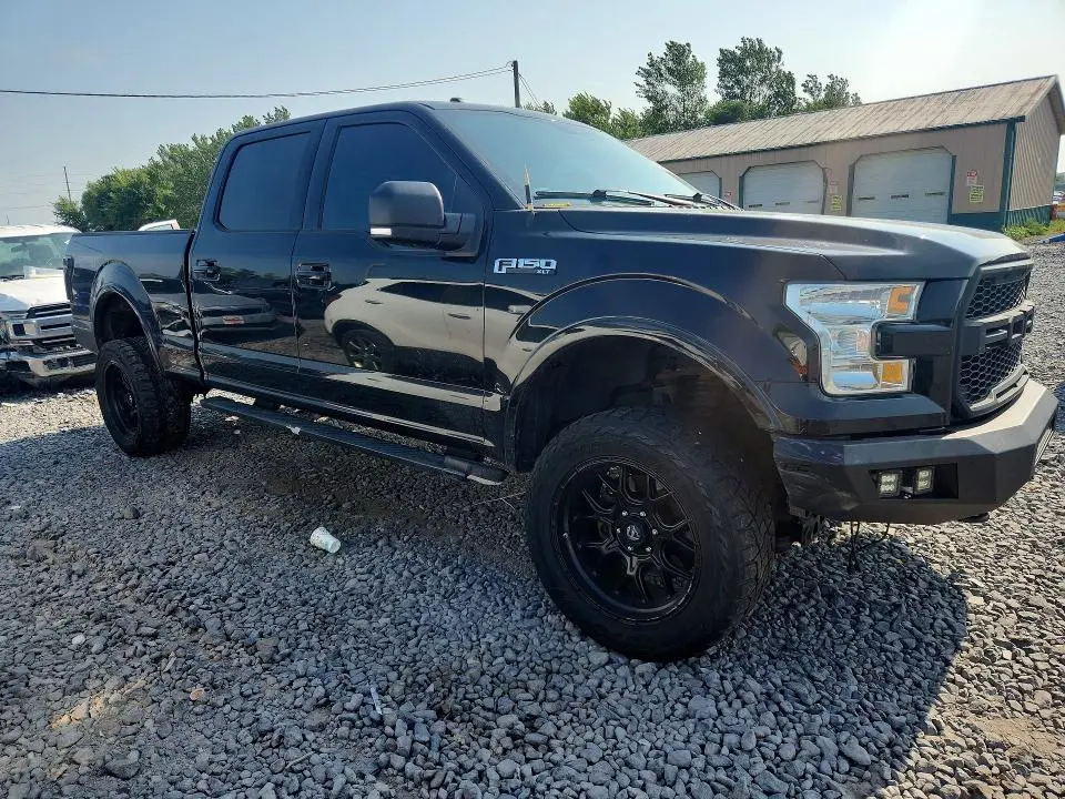 2016 FORD F150 SUPERCREW  