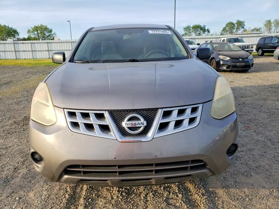 2011 NISSAN ROGUE S  