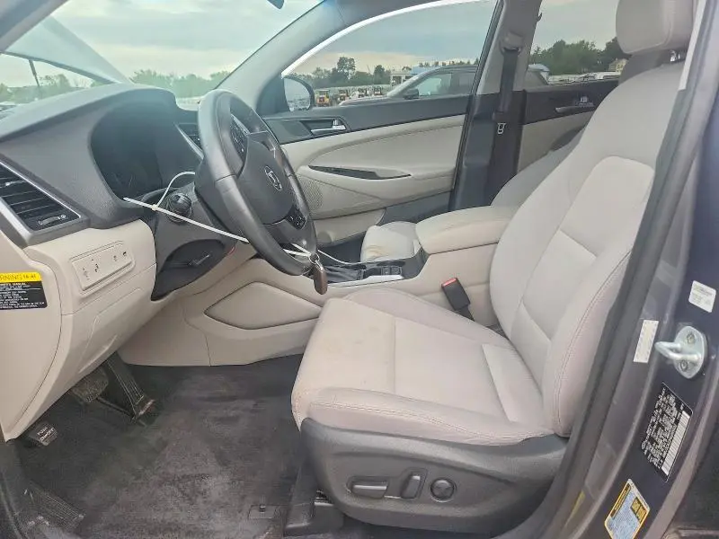 2017 HYUNDAI TUCSON SPORT  