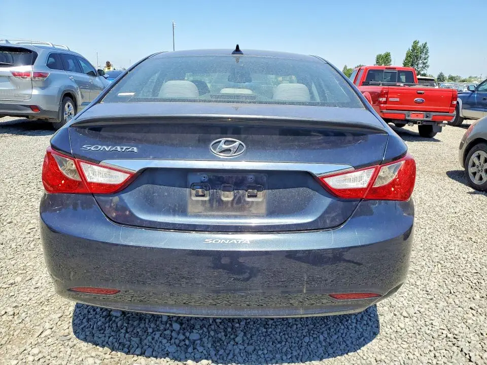 2013 HYUNDAI SONATA GLS  