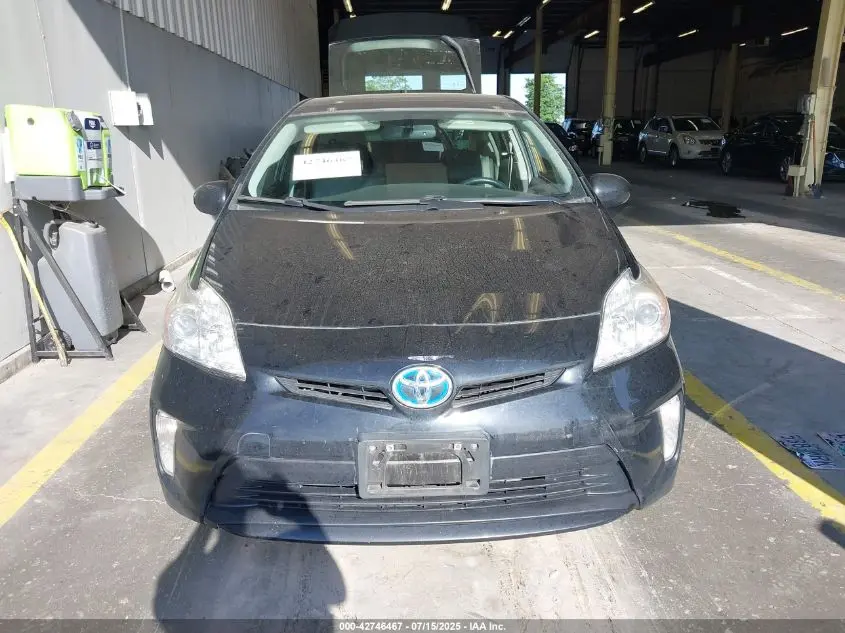 2014 TOYOTA PRIUS FOUR