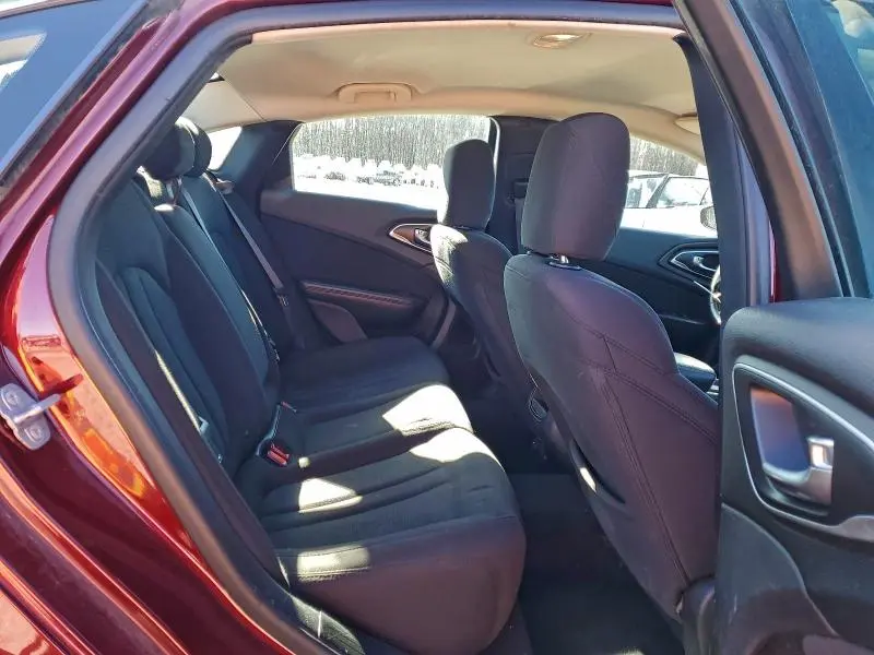 2015 CHRYSLER 200 LIMITED  