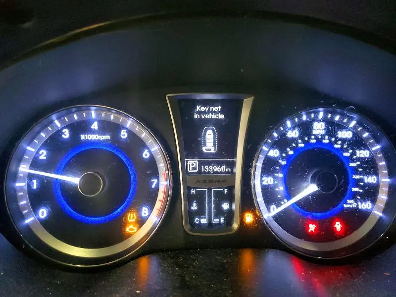 2013 HYUNDAI AZERA GLS  