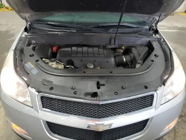 2011 CHEVROLET TRAVERSE LT  