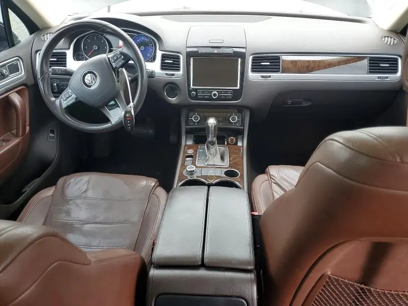 2013 VOLKSWAGEN TOUAREG V6 TDI  