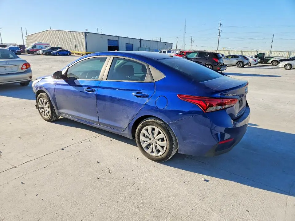 2022 HYUNDAI ACCENT SE  