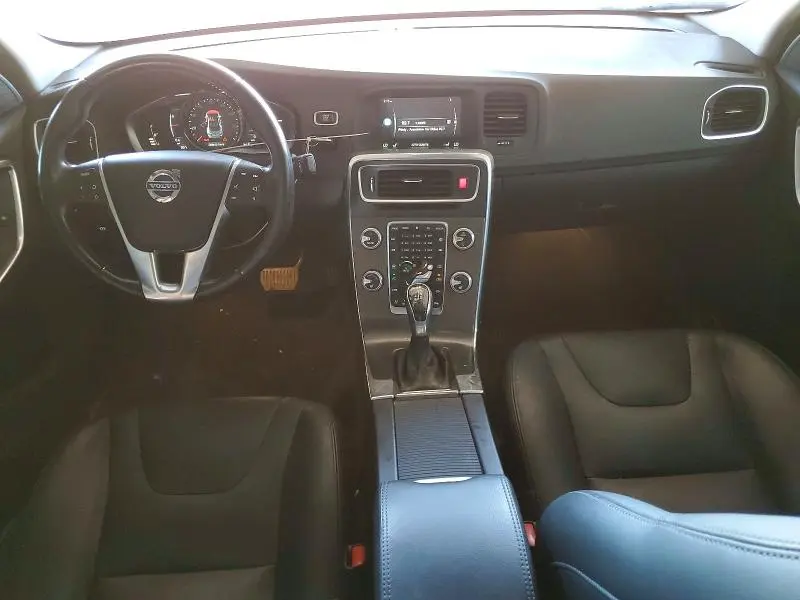 2016 VOLVO S60 PREMIER  